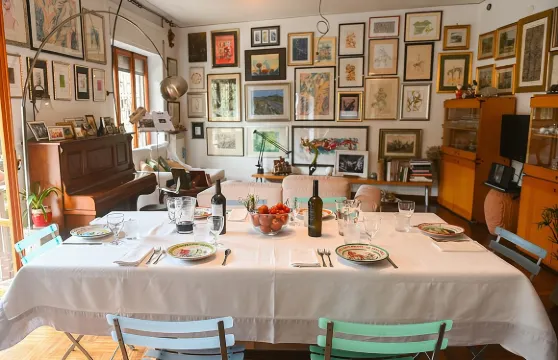 在蒙扎當地人家中體驗現場烹飪用餐