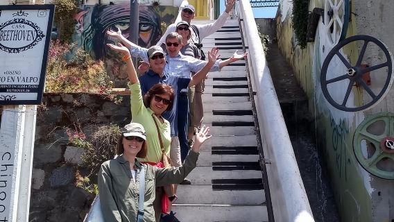 La famosa Valparaíso! Tour a piedi premium con una guida locale