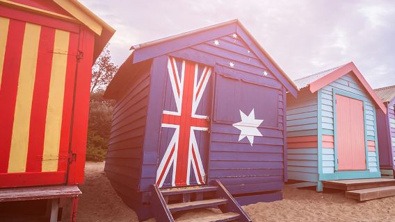 Melbourne Brighton Beach Boxes/Zoo + Penguin Island one-day tour with Chinese/English Option available