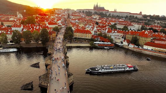 Prague evening cruise with buffet-style dinner