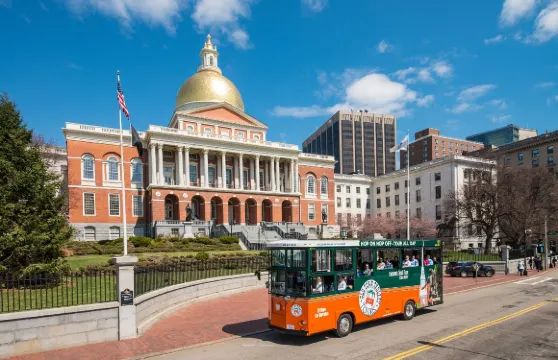 波士頓老城區隨上隨下電車之旅