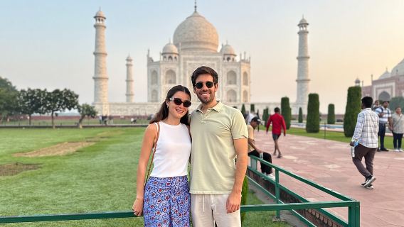 ทริปวันเดียว ทัชมาฮาล ป้อมอักรา และ Baby Taj จากเดลีโดยรถยนต์