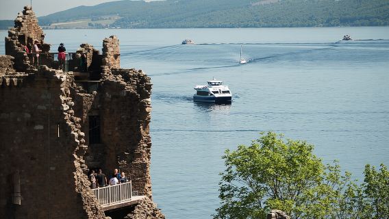 Loch Ness and Caledonian Canal 2-Hour Cruise from Dochgarroch