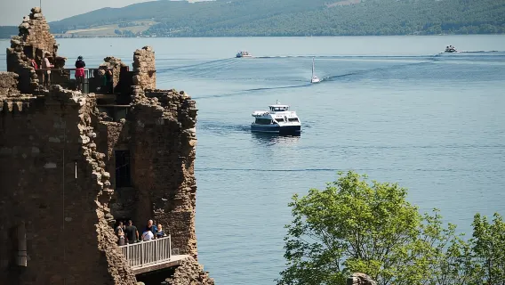 Crociera di 2 ore sul Loch Ness e sul Canale Caledoniano da Dochgarroch