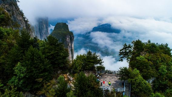 恩施大峽谷+雲龍地縫+七星寨一日遊【市區接駁含門票景交地纜】