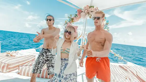 プーケット ラチャ島＋コーラル・アイランド ワンデーツアー セーリングボートでシュノーケリング、体験ダイビング追加可能、送迎付き