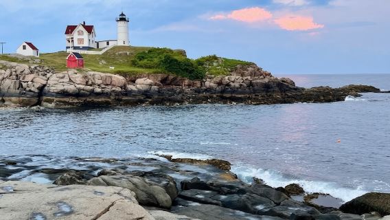 波士頓-Nubbl燈塔+Barn Gallery+中文包車