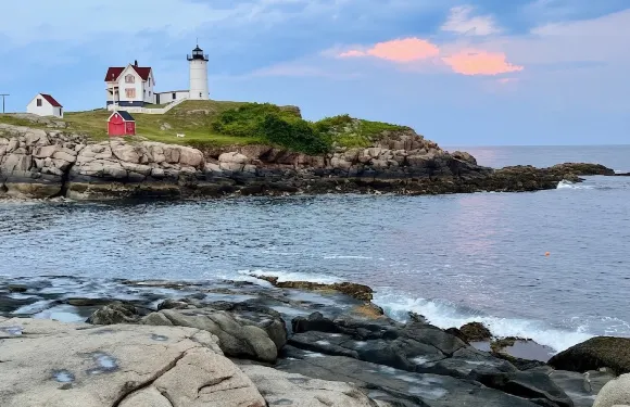 波士頓-Nubbl燈塔+Barn Gallery+中文包車