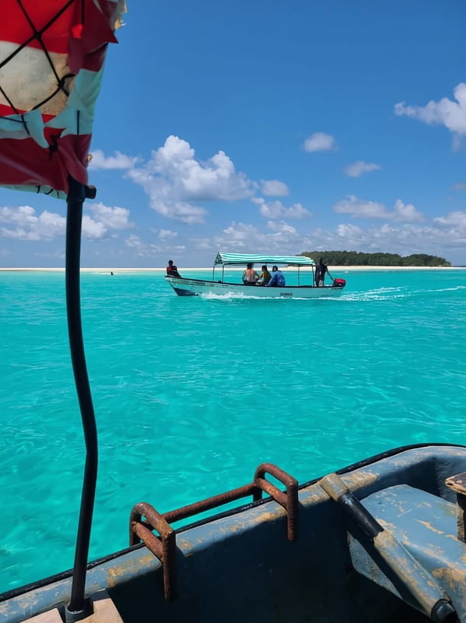 DA KENDWA; Snorkeling a Mnemba e tour dei delfini