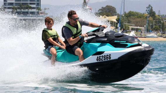 Gold Coast: Heißluftballonfahrt + 30 Min Jet Ski Miete