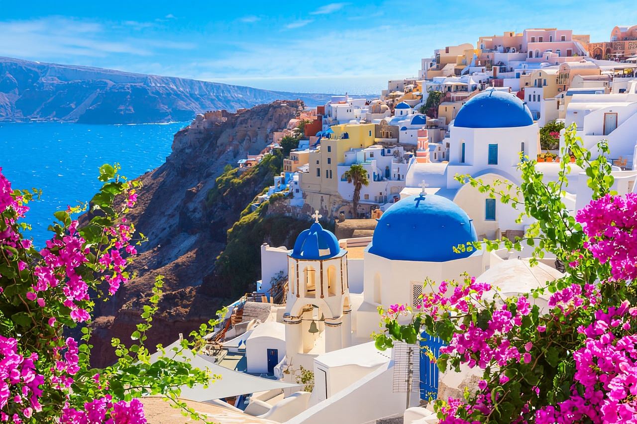 Santorini Magic: Your Unforgettable Cruise Shore Adventure
