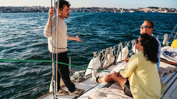 Lisbon: Chuyến du ngoạn bằng thuyền buồm Champagne