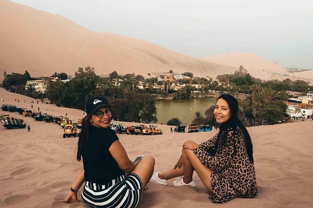 tour giornaliero a Huacachina e Paracas