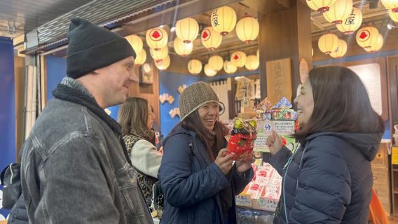 Tokyo: Tur Jalan Kaki Bersejarah Kuil Asakusa Sensoji
