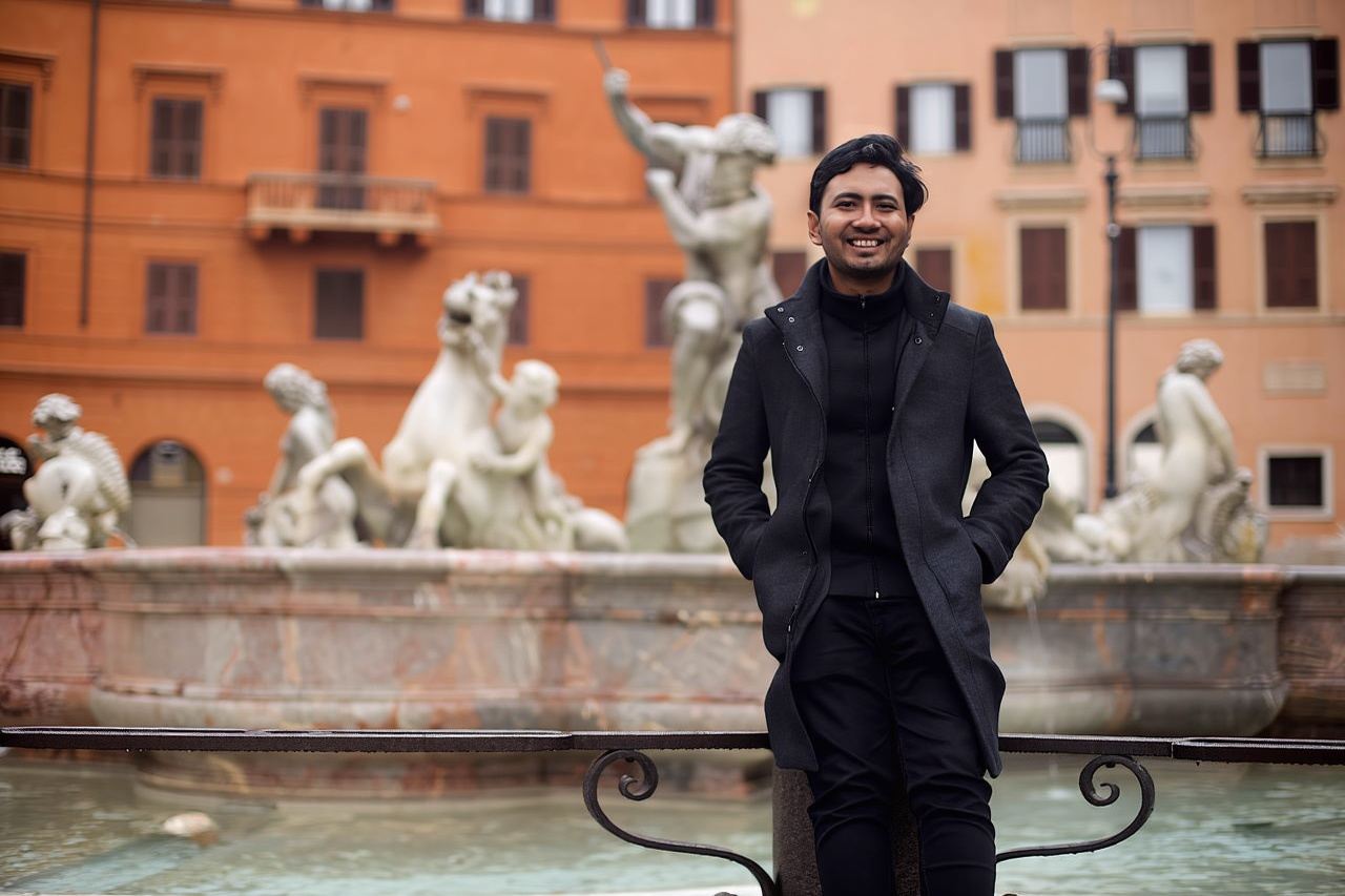 Rome: Private Photoshoot with Professional Photographer