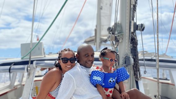 Barbados: Catamaran Tour with Snorkeling and Lunch