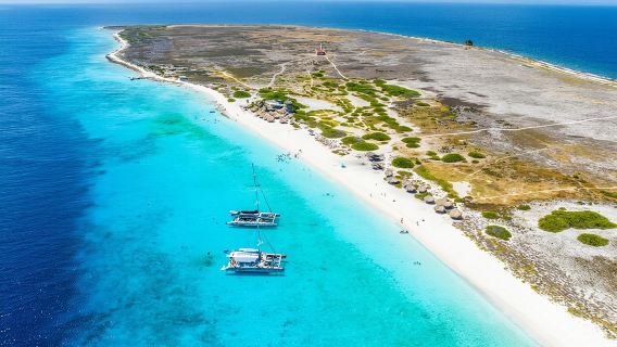 プレミアムオープンバーとバーベキューランチ付きのクライン・キュラソー日帰り旅行