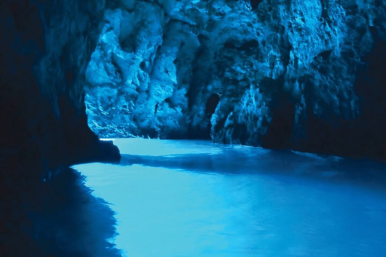 Grotta Azzurra e grotte alla scoperta di Dubrovnik - Tour di gruppo in barca