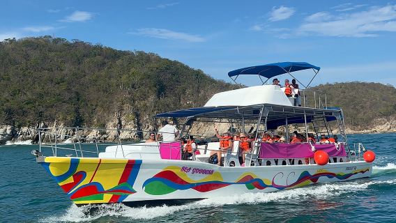 Full Day Tour of the Bays of Huatulco