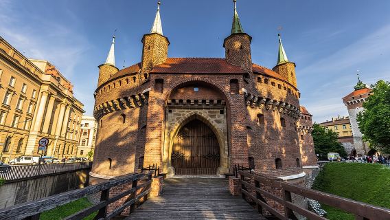 Lawatan Berjalan Kaki Bandar Lama Krakow & Istana Wawel