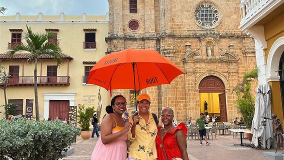 Private Walking Tour in Cartagena Walled City & Getsemaní
