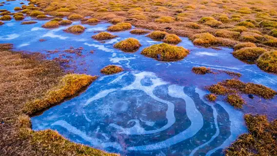 Iceland Golden Circle one-day tour|Contains crater lake|Northern Lights Night Tour can be added