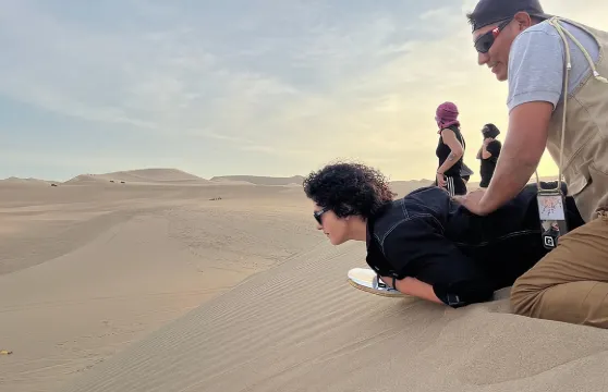 從瓦卡奇納出發：日落越野車和滑沙