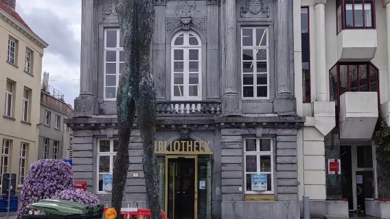 包車暢遊奧德納爾德：市政廳、三教堂、會院與腳踏車中心