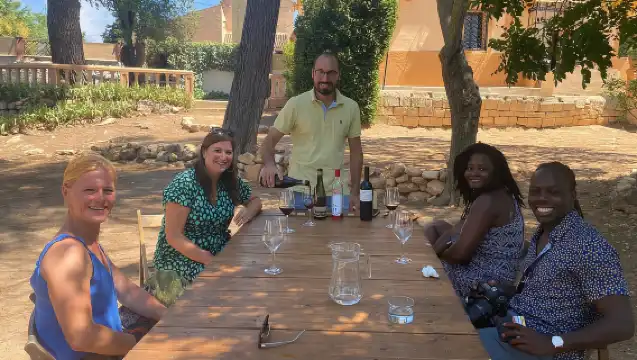 Valencia: Utiel-Requena Cave & Winery Day Trip with Tasting