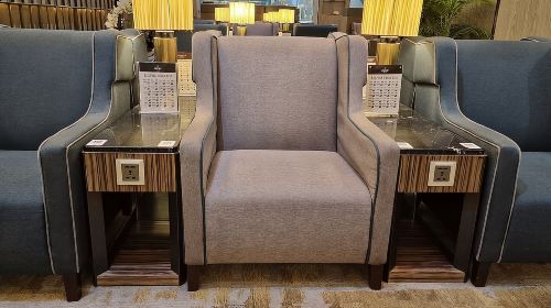 Dubai Airport Meet & Greet/ Lounge Service (Arrival & Departure) with Fast-track immigration 8
