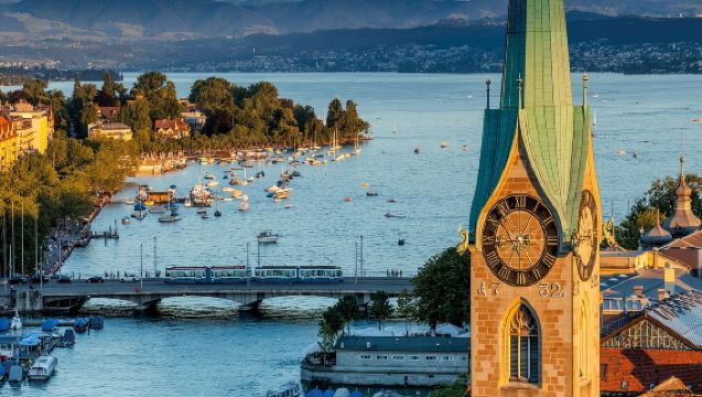 The Great Tour of Zurich - with Rapperswil and Lake Cruise