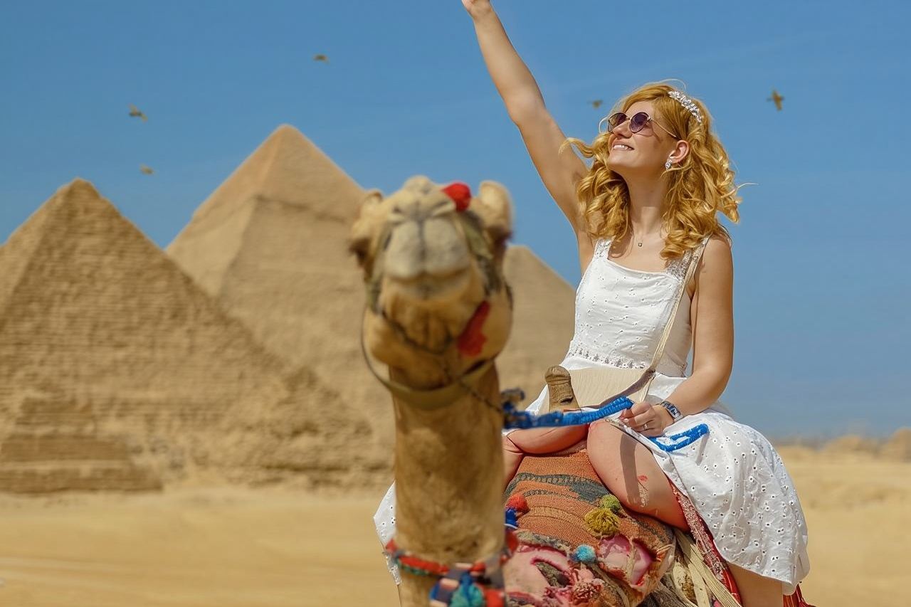 Giza Pyramids Tour With Camel Ride.