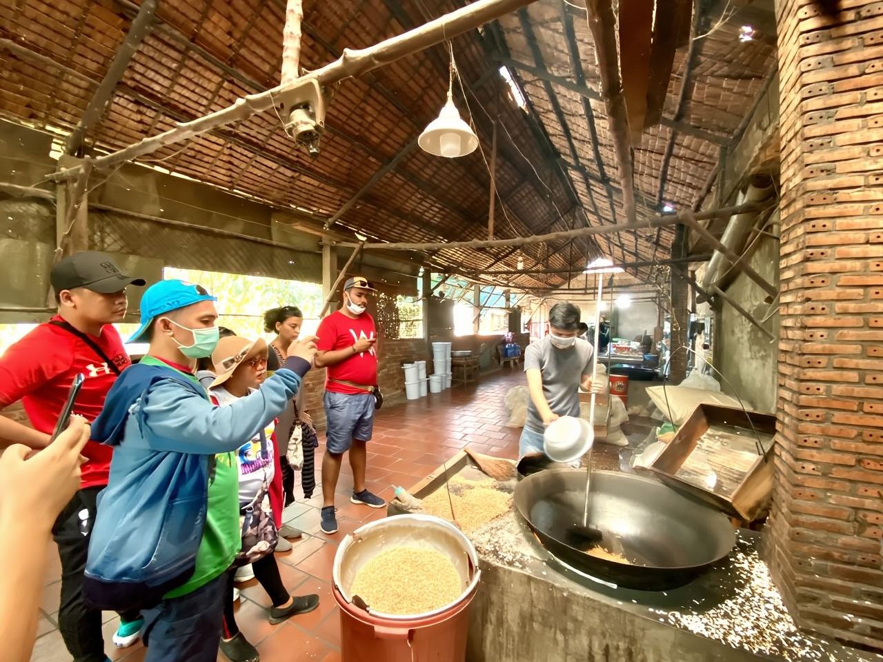 ทริปวันเดียวสามเหลี่ยมปากแม่น้ำโขง: วันแห่งธรรมชาติและวัฒนธรรม - เหมาทัวร์