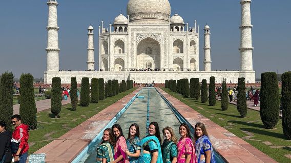 Private Sunrise Taj Mahal Tour – " Round Trip from Delhi by Car "