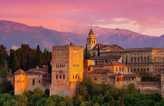 西班牙託萊多古城+孔蘇埃格拉+阿蘭胡埃斯王宮花園一日遊可定制