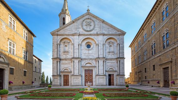 Tickets to Palazzo Piccolomini, Palazzo Borgia, Diocesan Museum, labyrinth and crypt in Pienza