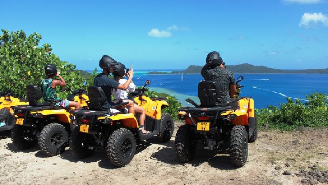 Island Tour & Getaway on the Bora Bora Mountains by Quad / ATV