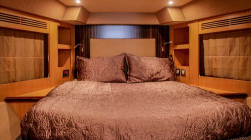 Unleash Adventure on Luxury Yacht in Dubai Transport Passes 9