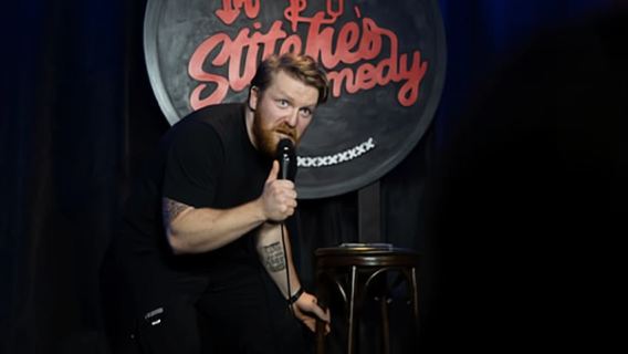 Dublin: Dalam Komedi Stitches. Bar Kuil Kelab Komedi Terbaik