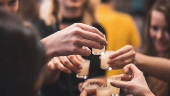 克拉科夫：伏特加導覽遊，含美食和飲品品嚐