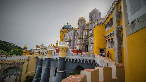 Sintra: Lawatan Berjalan Kaki dengan Lawatan Istana, Istana dan Bandar Lama