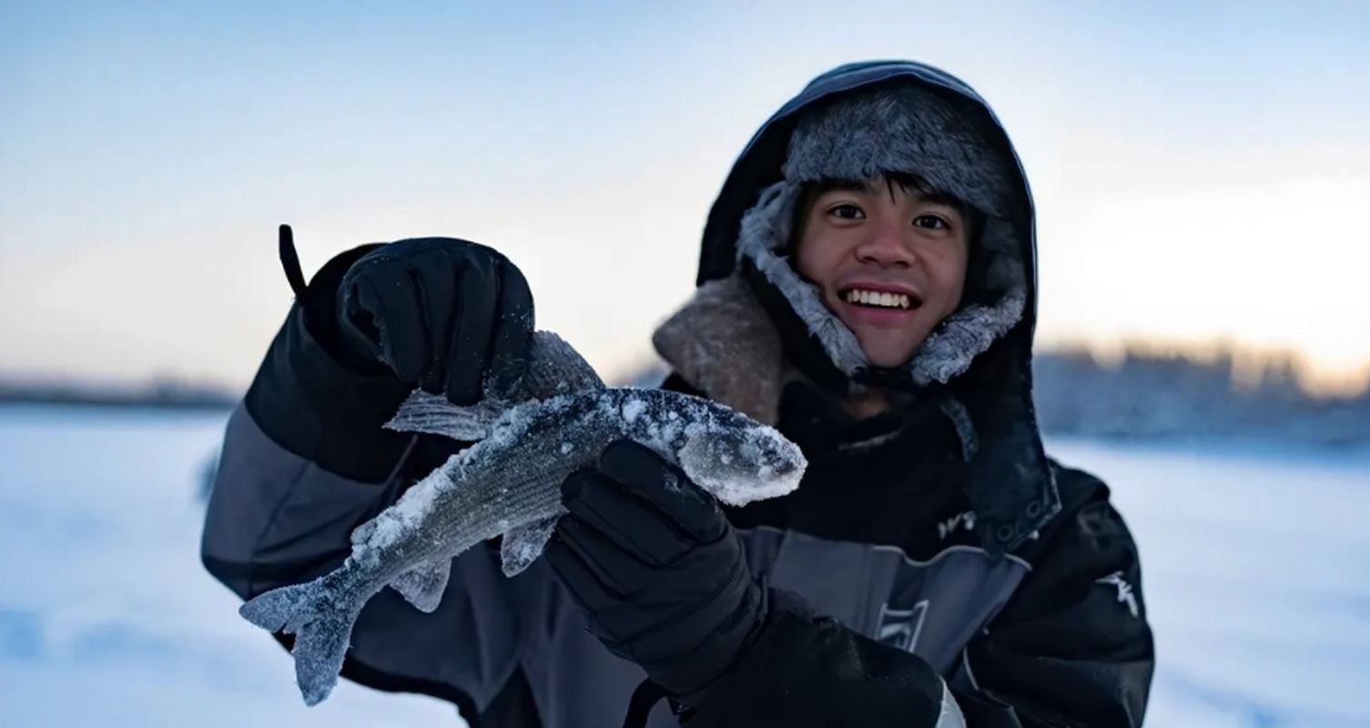 Finland: Ice Fishing on Frozen Arctic Lakes | Departing from Rovaniemi | Complimentary Trip Moments Photos※