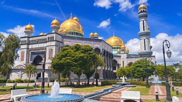 東南亞|汶萊包車一日遊【港口接駁，10小時】