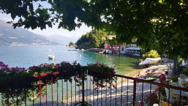 From Milan: Small-Group Lake Como, Bellagio, Varenna & Falls