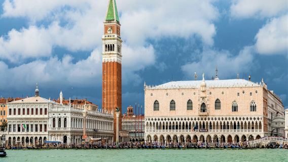 Skip-the-Line: Doge's Palace & St. Mark's Basilica Fully Guided Tour