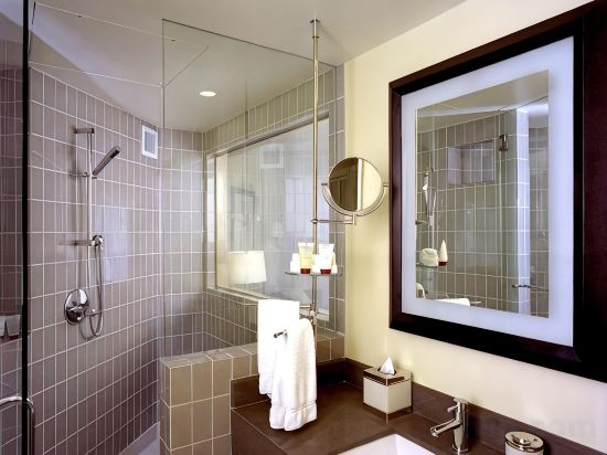 Sofitel Los Angeles at Beverly Hills - Tap to explore photos