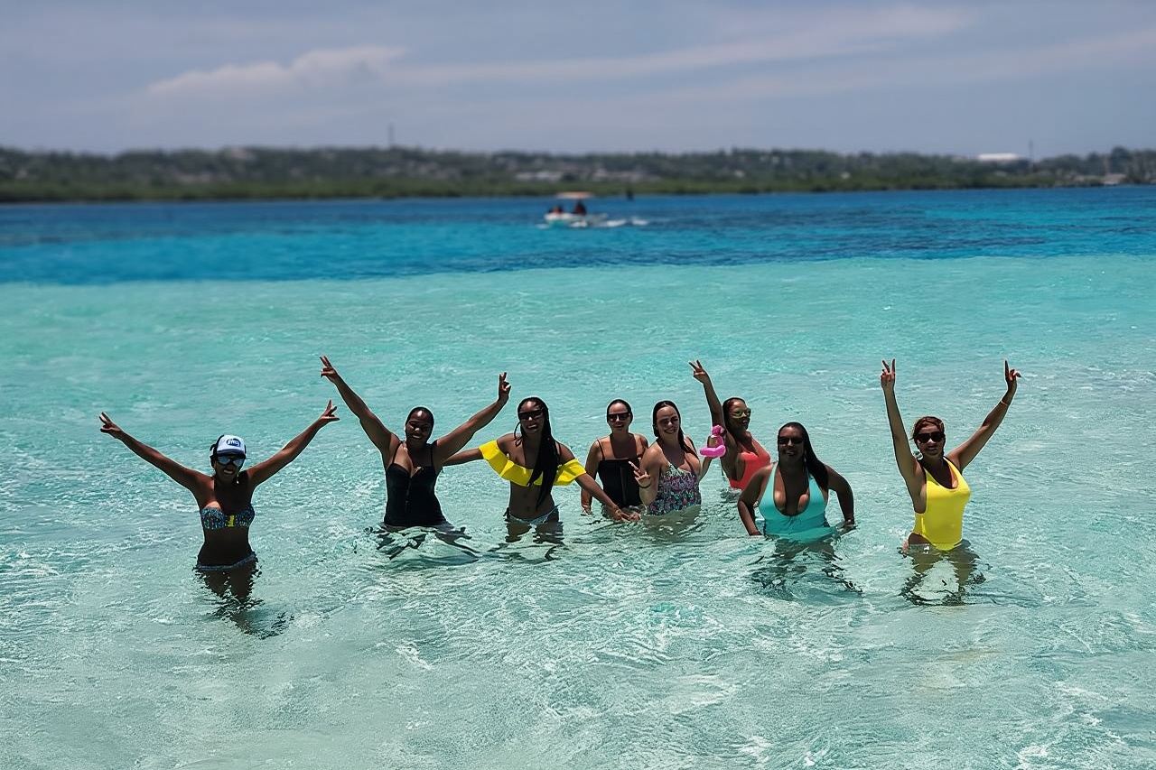 Full Day Marine Tour in San Andres