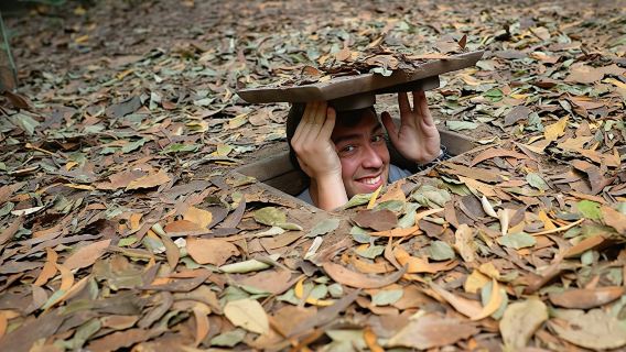 Full-day tour of Ho Chi Minh City and Cu Chi Tunnels