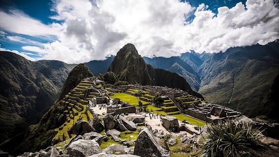 Machu Picchu Full Day Guided Tour from Cusco with Optional Lunch