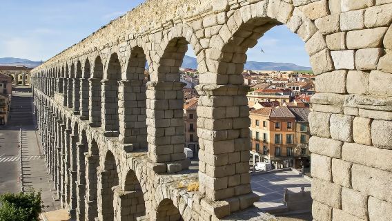 From Madrid: Segovia + Toledo one-day tour(Including Segovia Alcazar admission ticket)